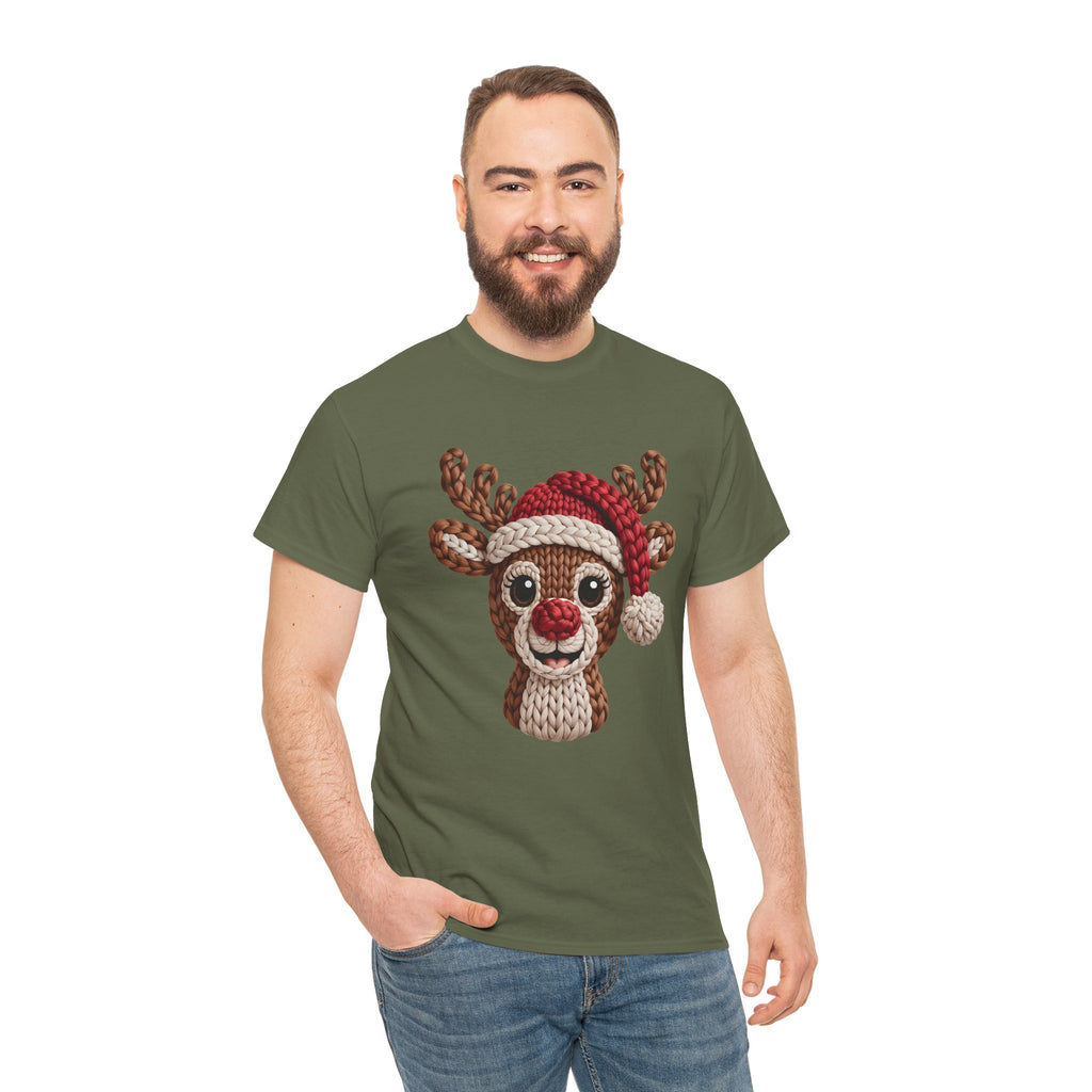 Reindeer in Santa Hat Cotton Tee — Joyful Faux-Yarn Holiday Unisex Coton T-Shirt