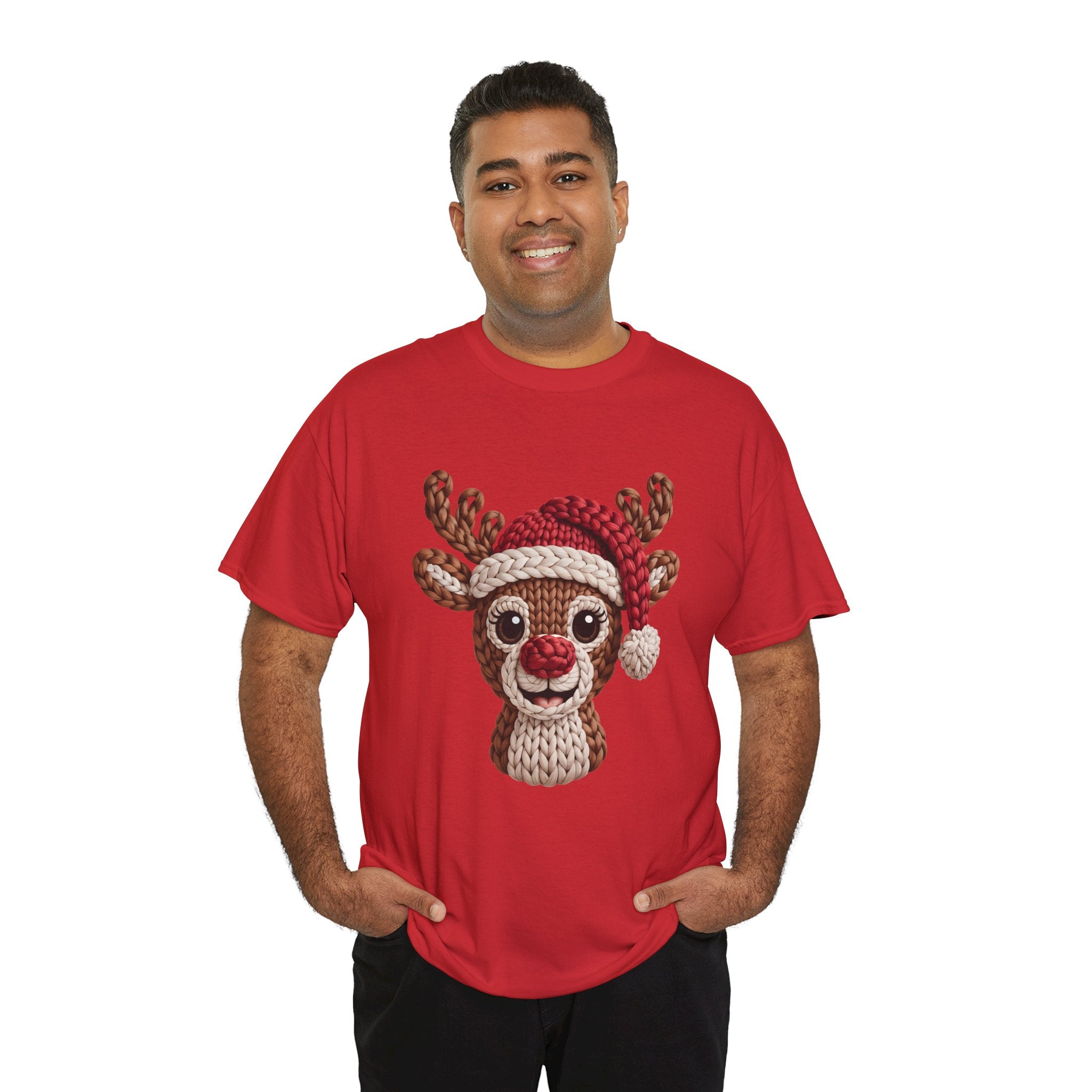 Reindeer in Santa Hat Cotton Tee — Joyful Faux-Yarn Holiday Unisex Coton T-Shirt