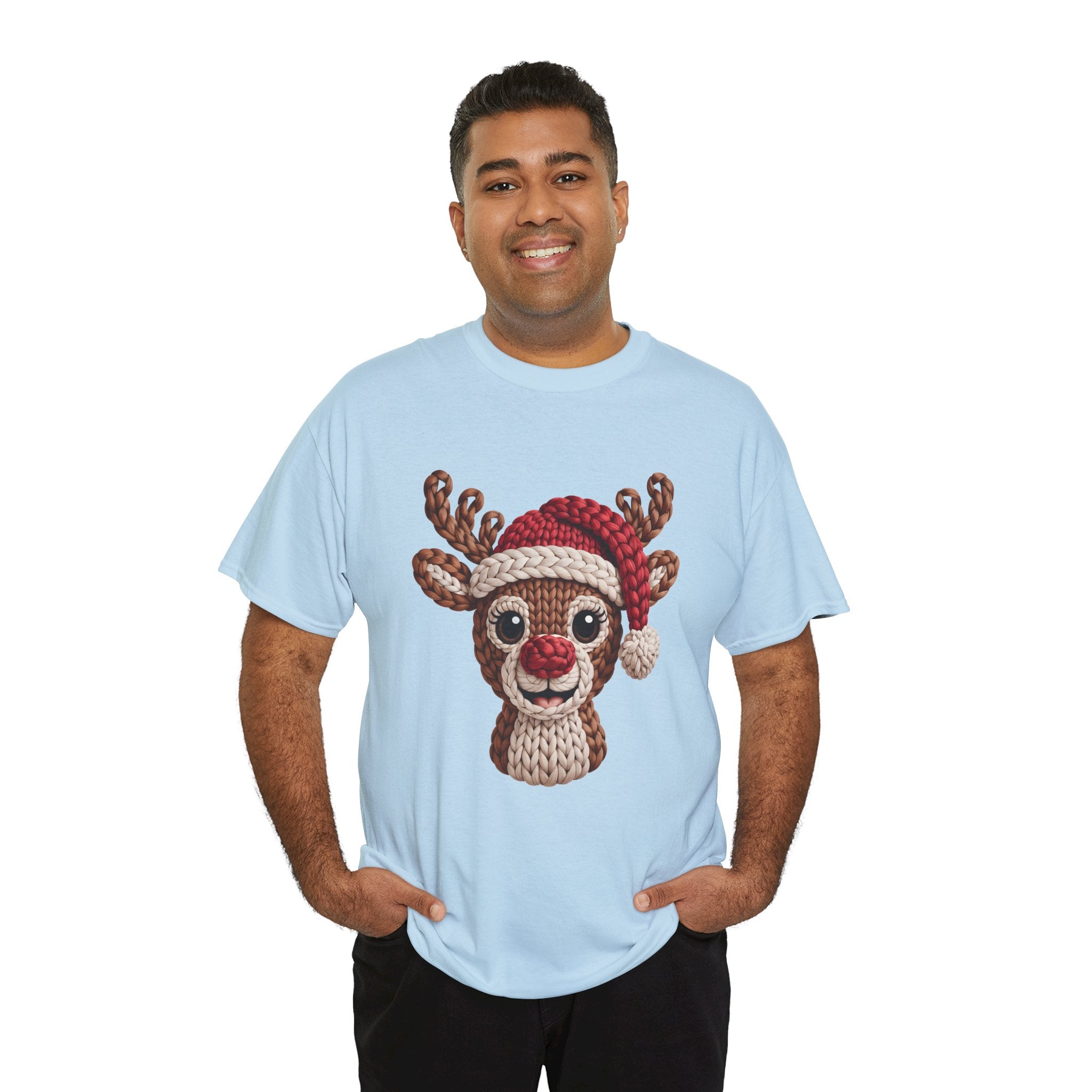 Reindeer in Santa Hat Cotton Tee — Joyful Faux-Yarn Holiday Unisex Coton T-Shirt