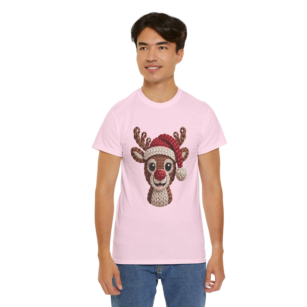 Reindeer in Santa Hat Cotton Tee — Joyful Faux-Yarn Holiday Unisex Coton T-Shirt