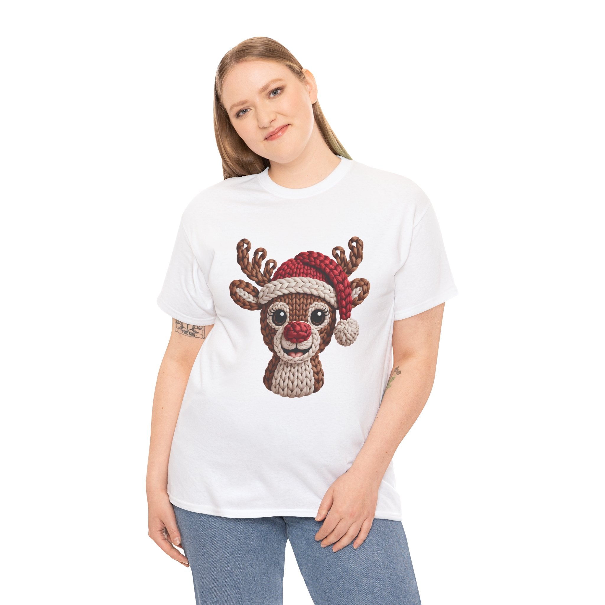 Reindeer in Santa Hat Cotton Tee — Joyful Faux-Yarn Holiday Unisex Coton T-Shirt