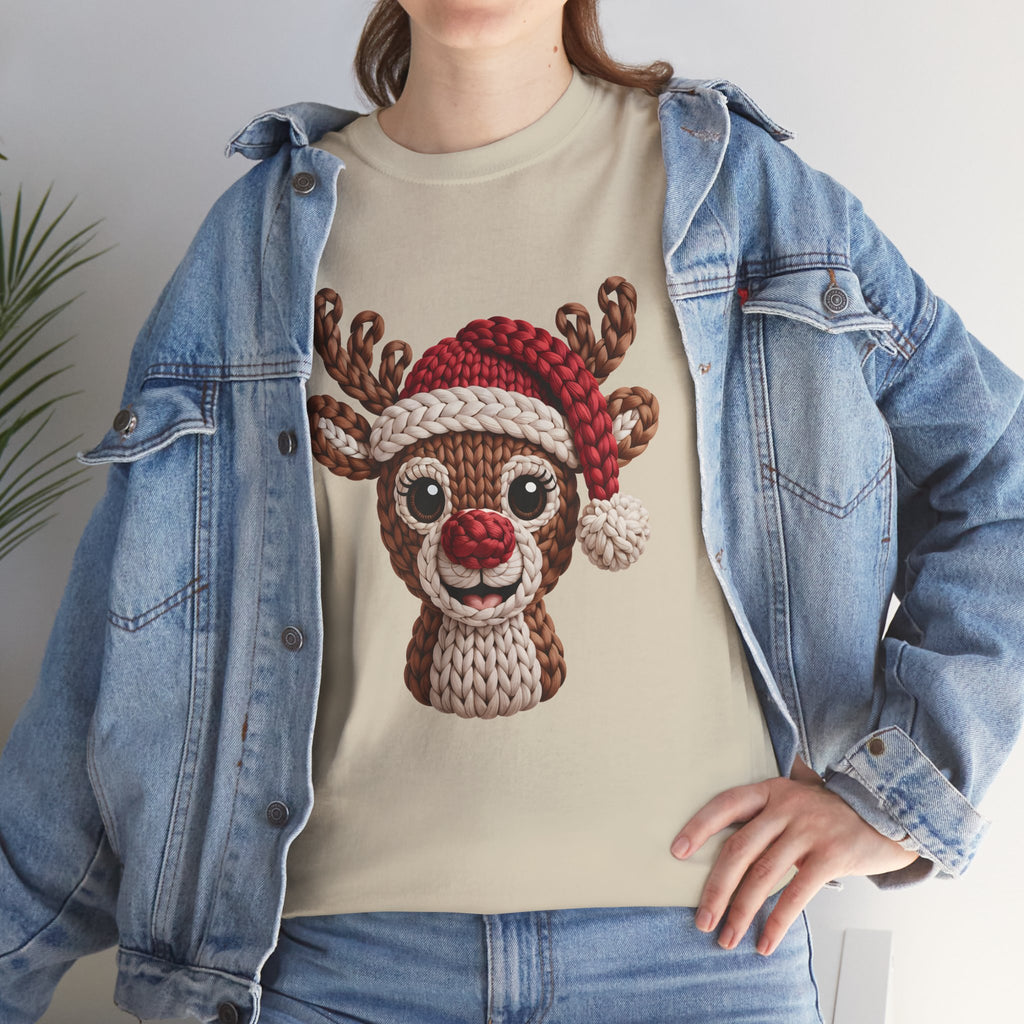 Reindeer in Santa Hat Cotton Tee — Joyful Faux-Yarn Holiday Unisex Coton T-Shirt