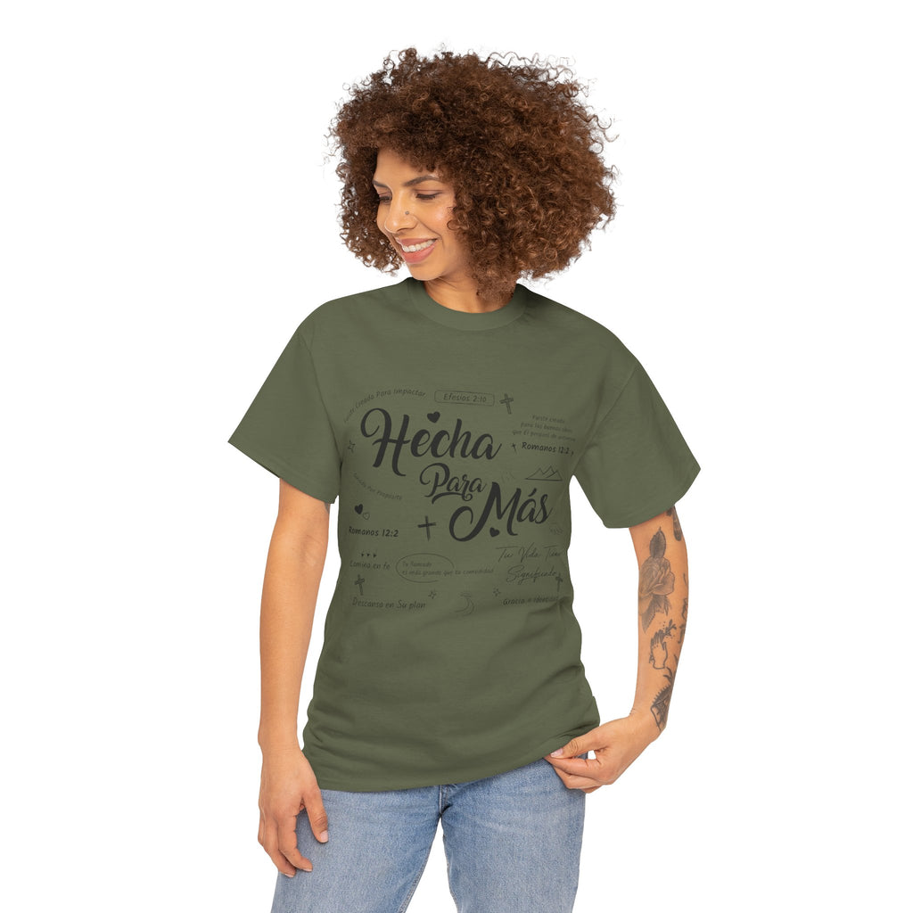 Hecha Para Más Christian T‑Shirt — Spanish Faith Typography Unisex Cotton Tee