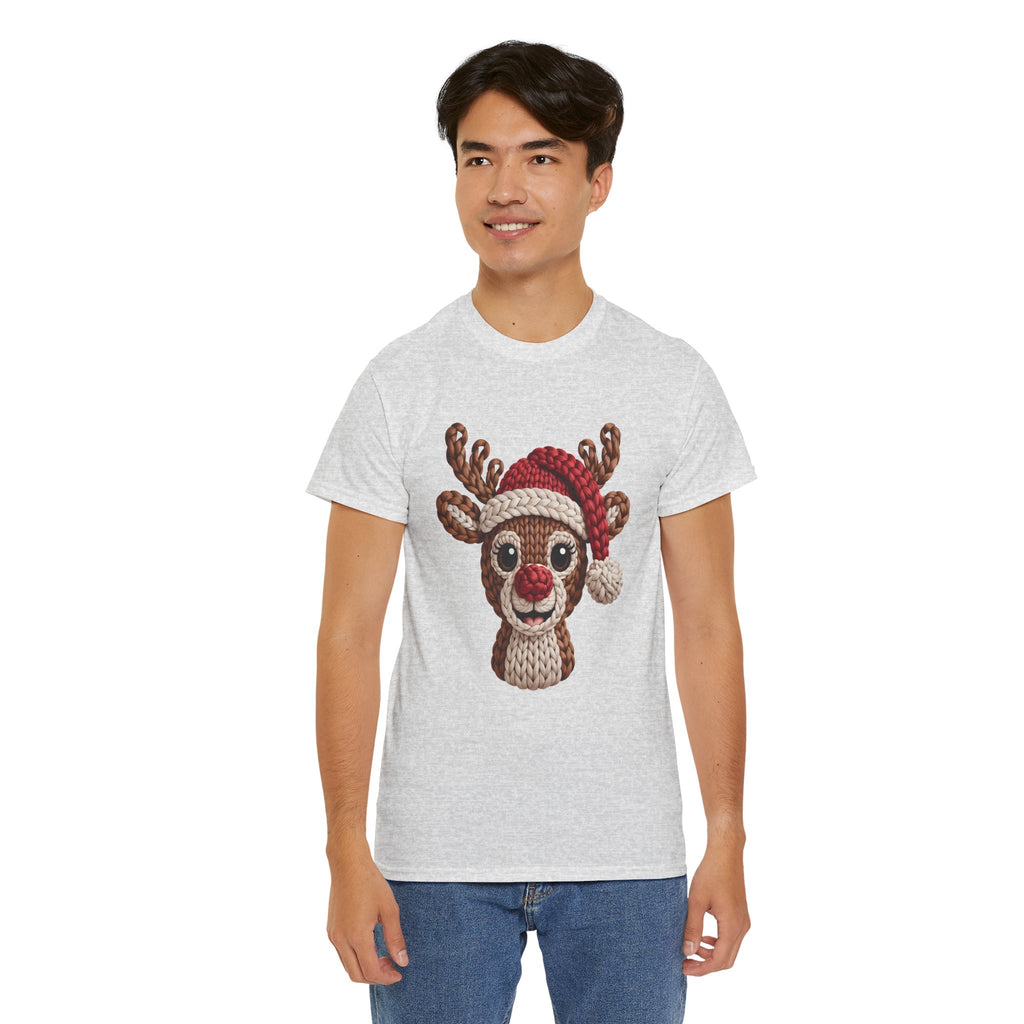 Reindeer in Santa Hat Cotton Tee — Joyful Faux-Yarn Holiday Unisex Coton T-Shirt